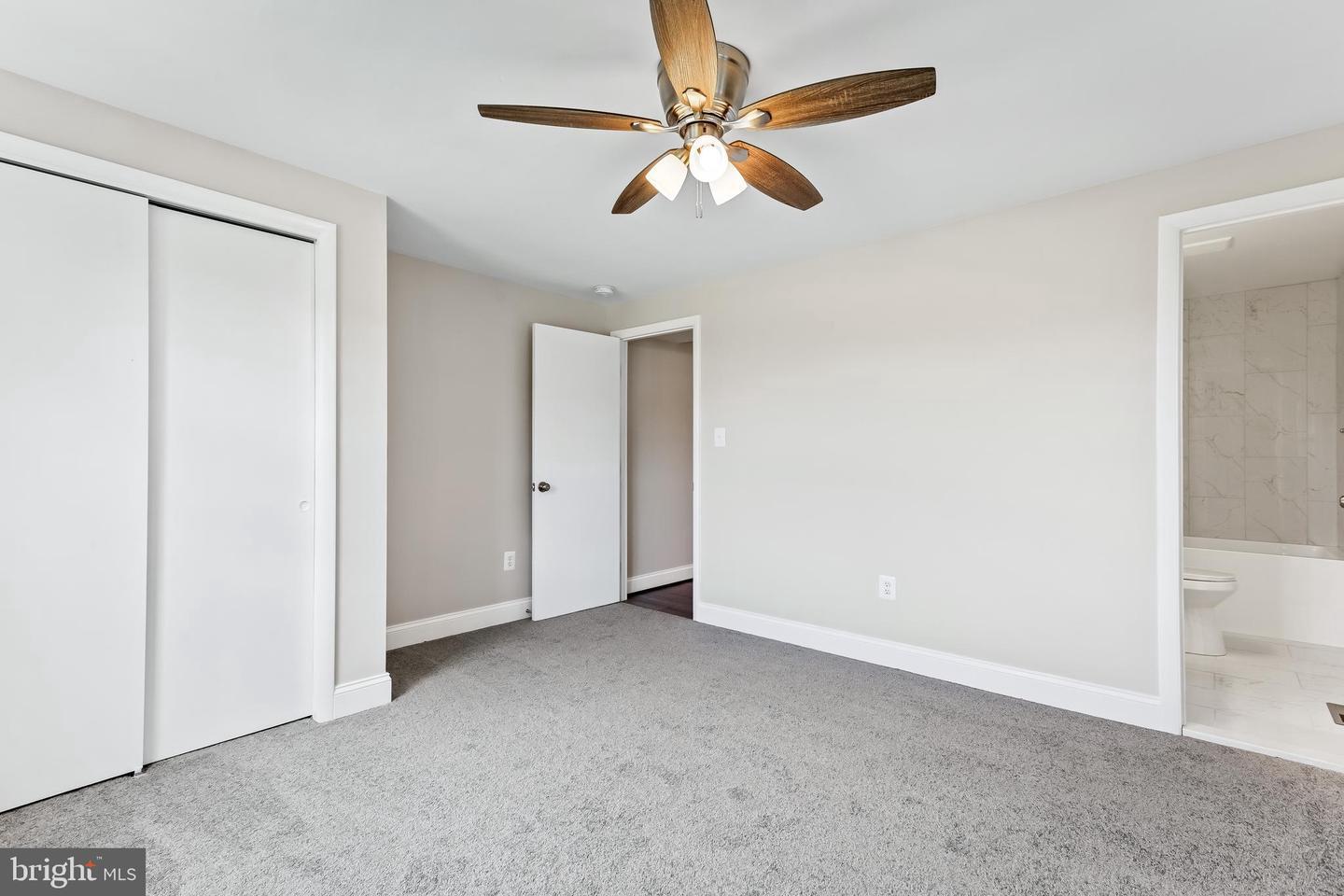 105 Warfieldsburg Rd Property Photo 16