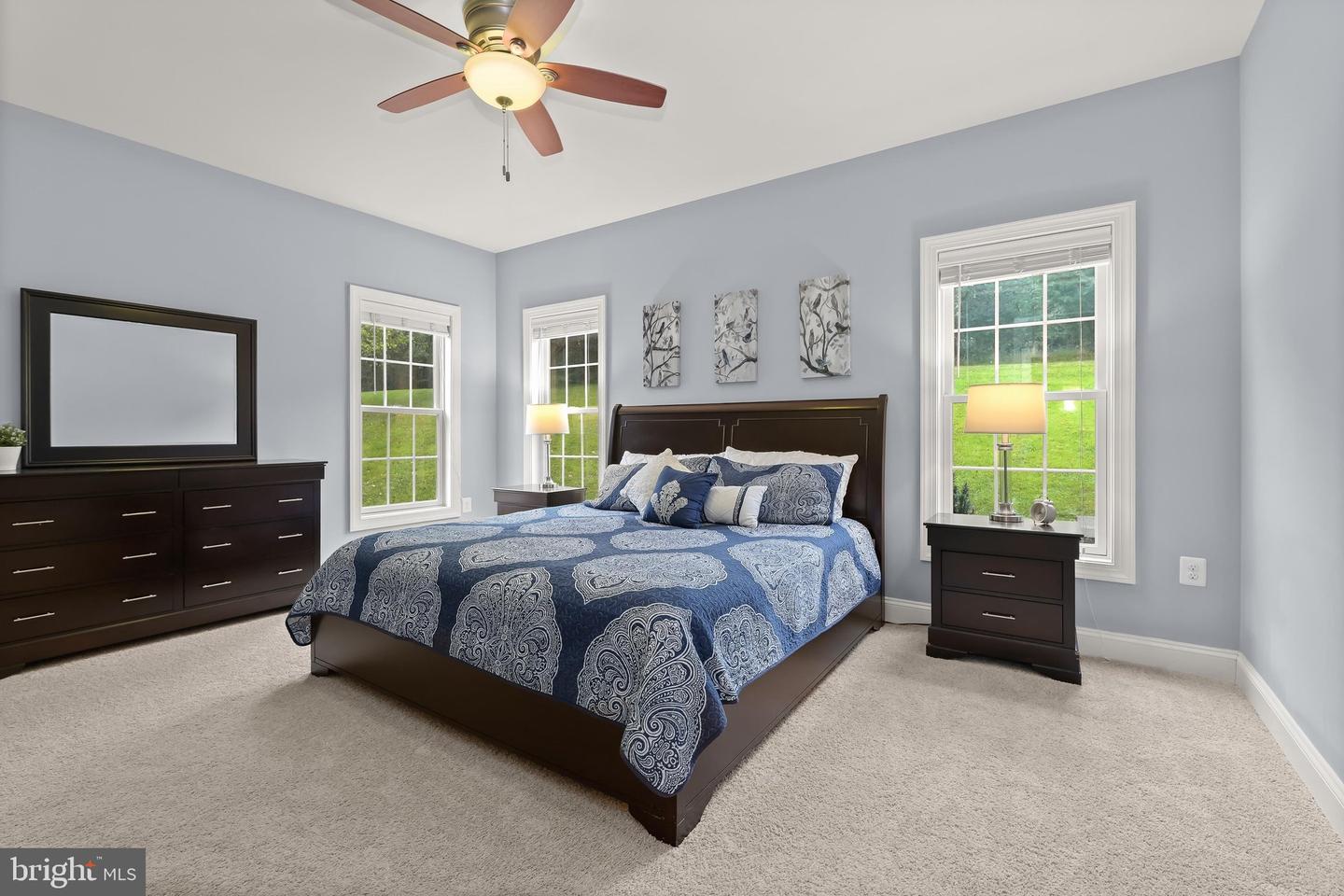 4175 Thomas Dr Property Photo 25
