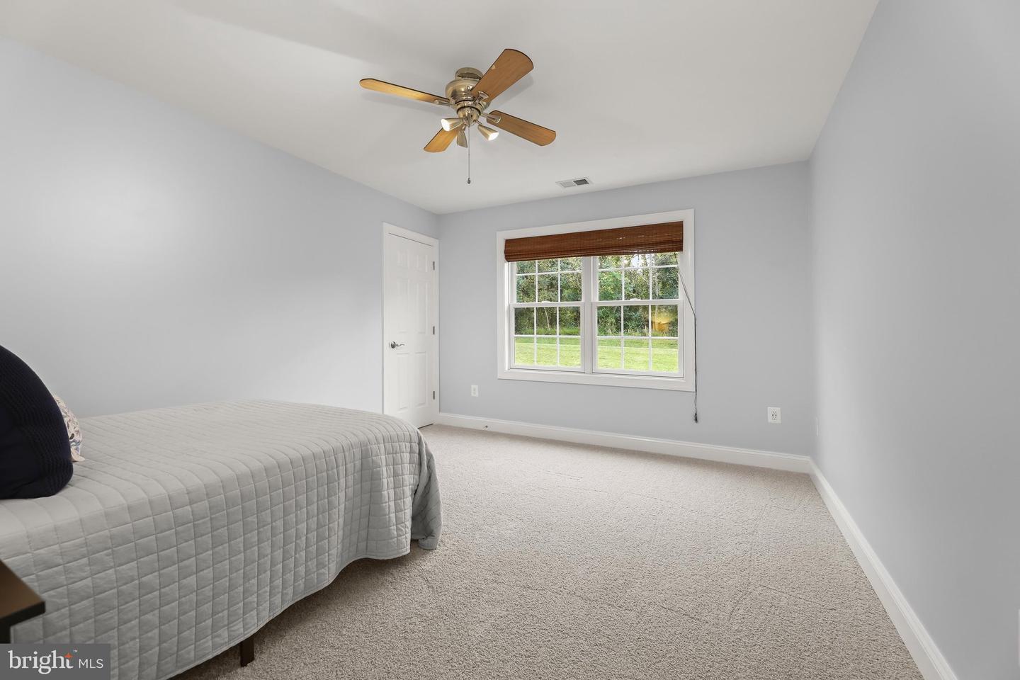 4175 Thomas Dr Property Photo 41