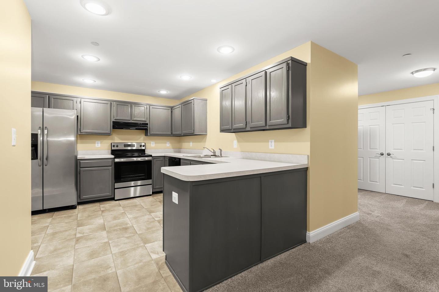 4175 Thomas Dr Property Photo 53