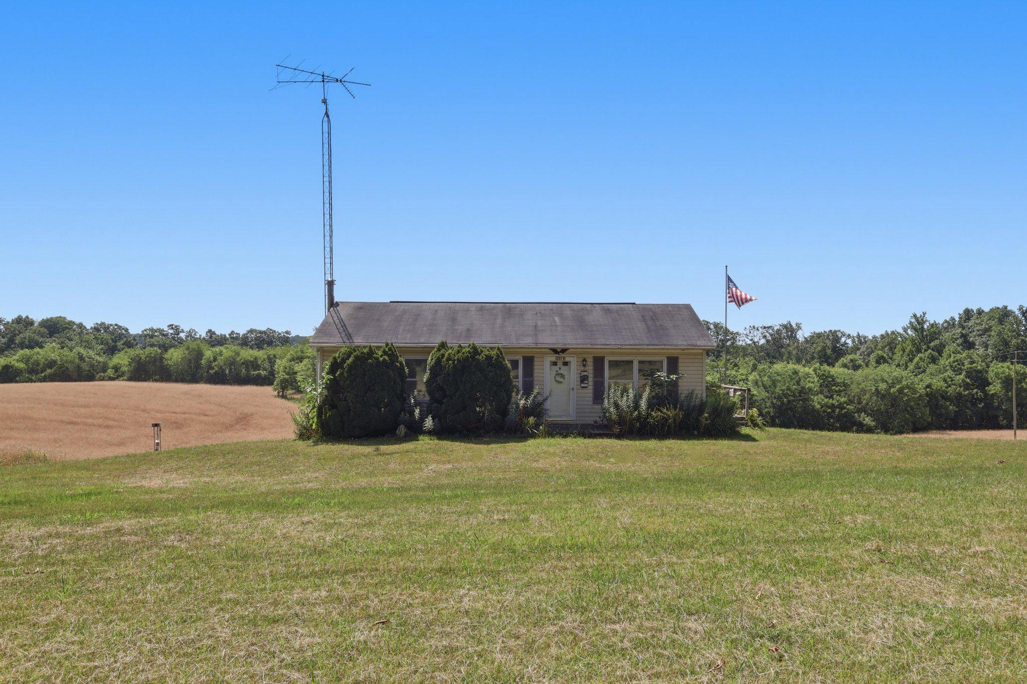 2519 & 2511 Robert Arthur Rd Property Photo 15