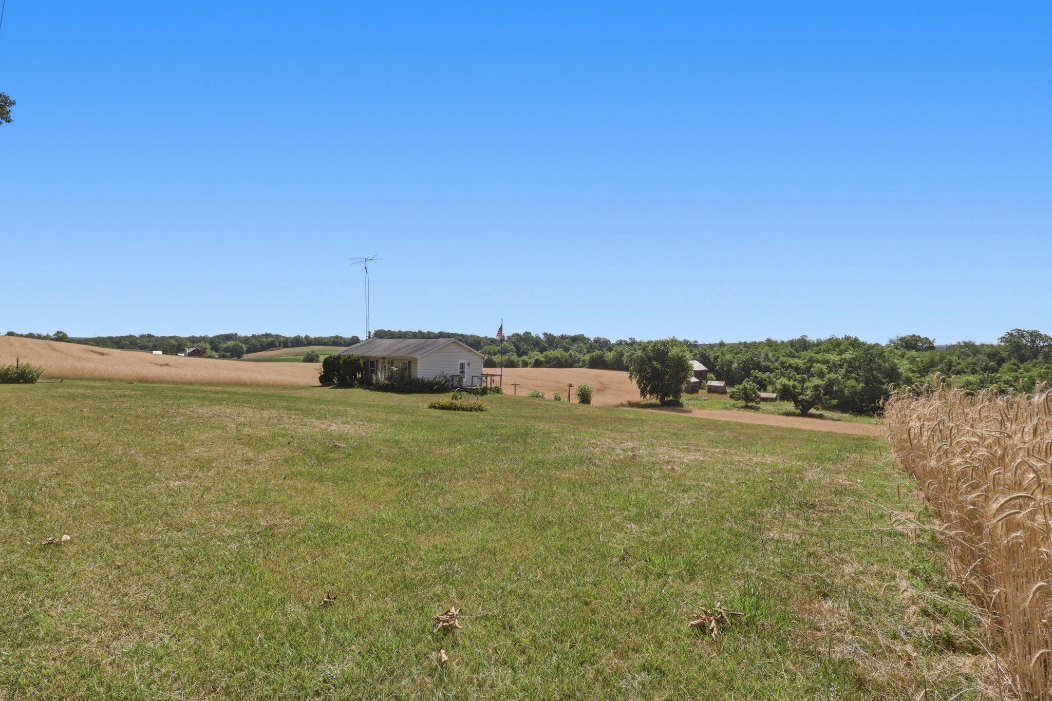 2519 & 2511 Robert Arthur Rd Property Photo 17