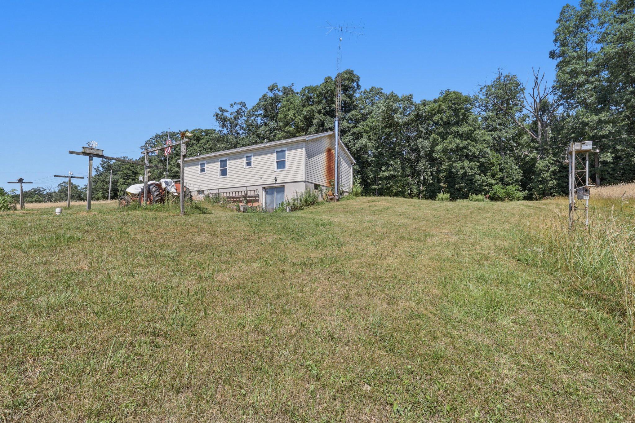 2519 & 2511 Robert Arthur Rd Property Photo 42