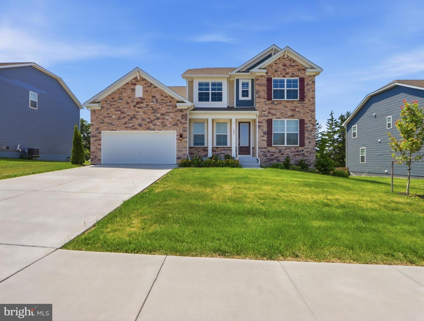 721 Starry Night Dr Property Photo 6