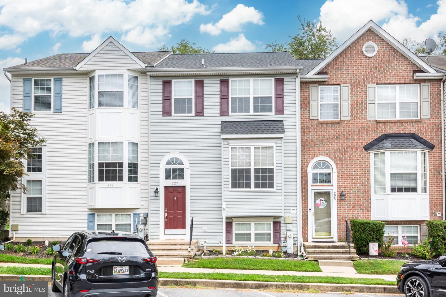 227 LODESTONE CT