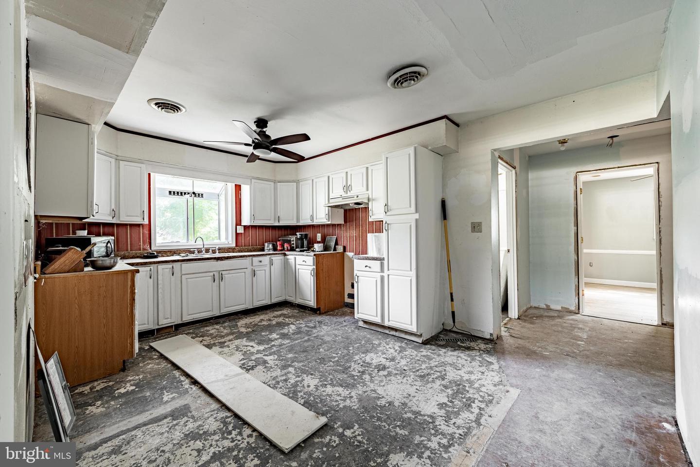 3601 Hooper Rd Property Photo 18