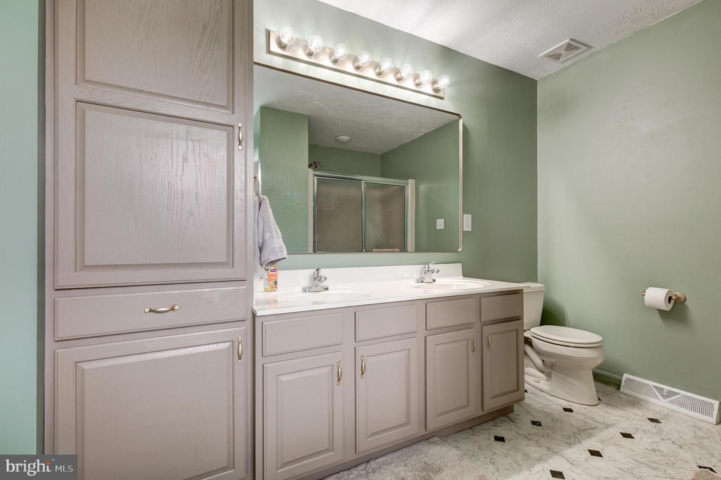 2951 Abbey Dr Property Photo 42