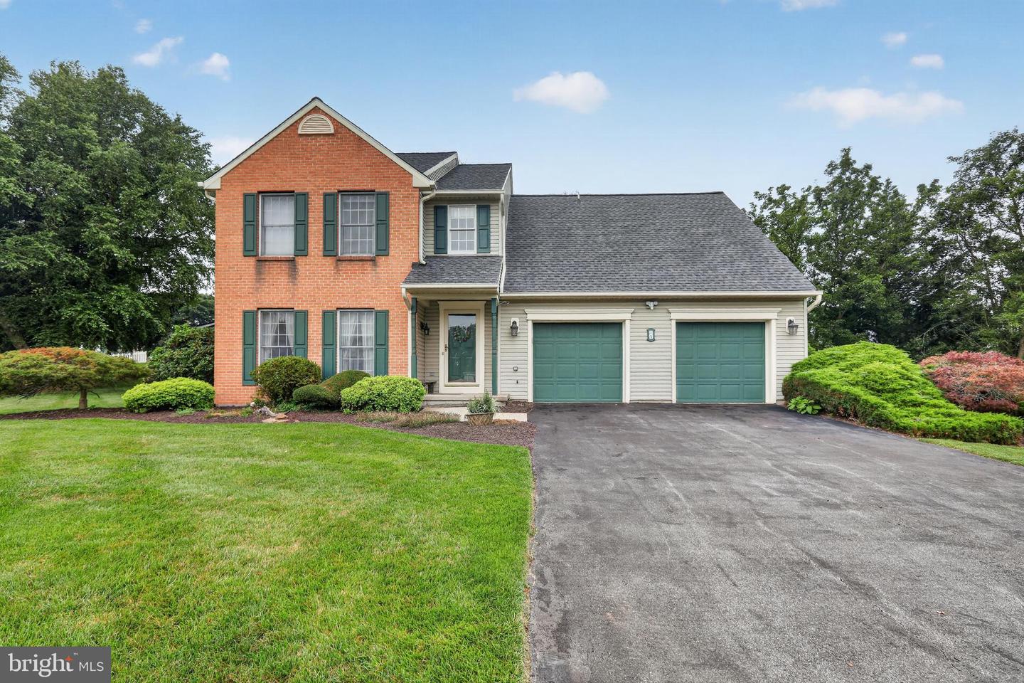 1 TANEY CT