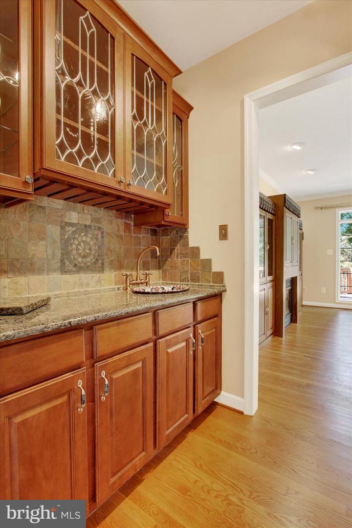 3088 Fenwick Dr Property Photo 18