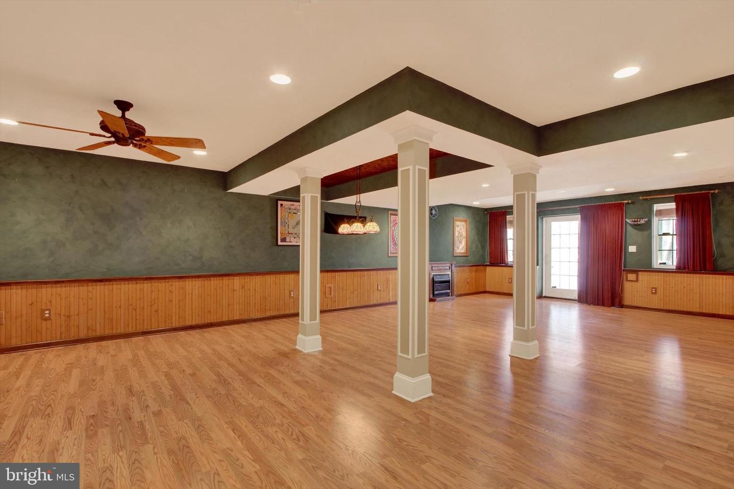 3088 Fenwick Dr Property Photo 49