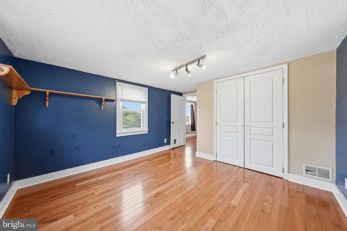 113 S Lightner St Property Photo 24
