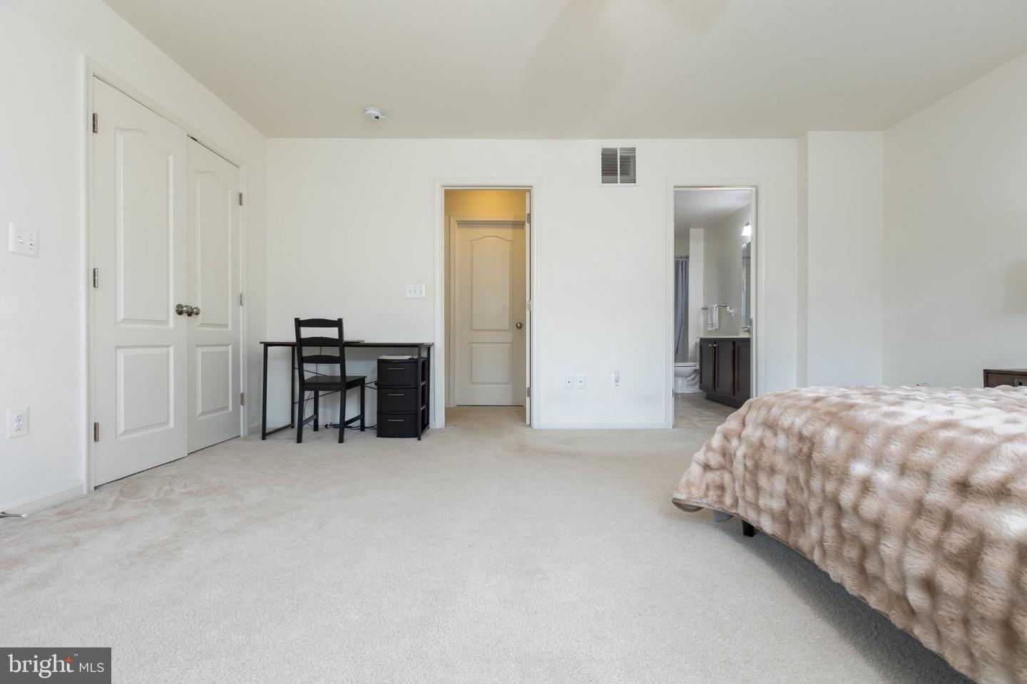 6519 Dundee Dr #252 Property Photo 20