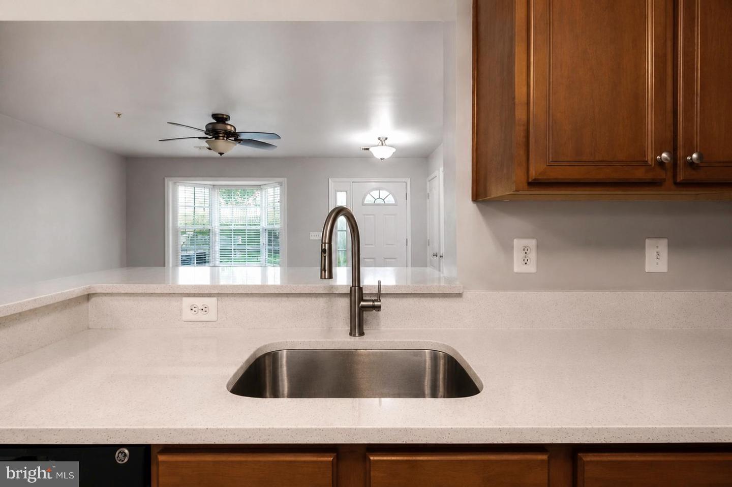6488 Cornwall Dr #13 Property Photo 13