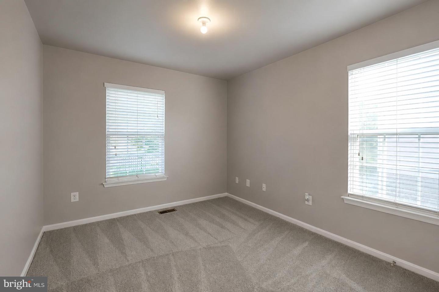 6488 Cornwall Dr #13 Property Photo 19