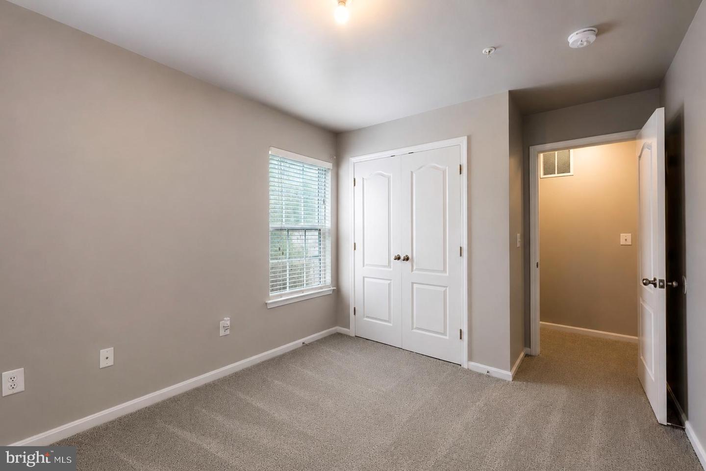 6488 Cornwall Dr #13 Property Photo 20
