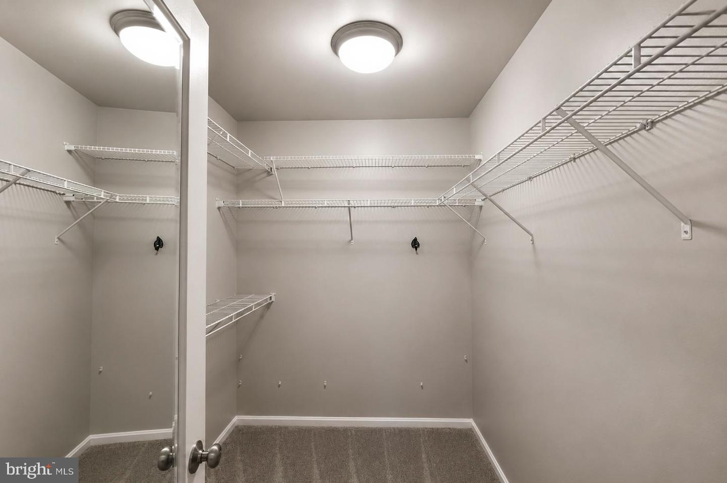 6488 Cornwall Dr #13 Property Photo 26