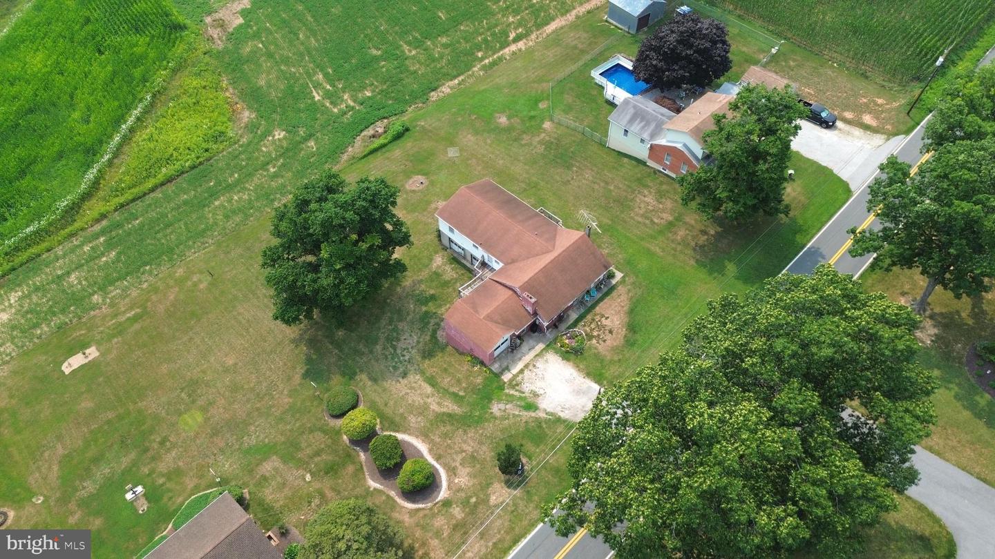 4715 Maple Grove Rd Property Photo 1