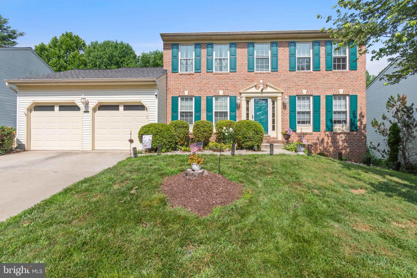 7424 Brandenburg Cir Property Photo 1