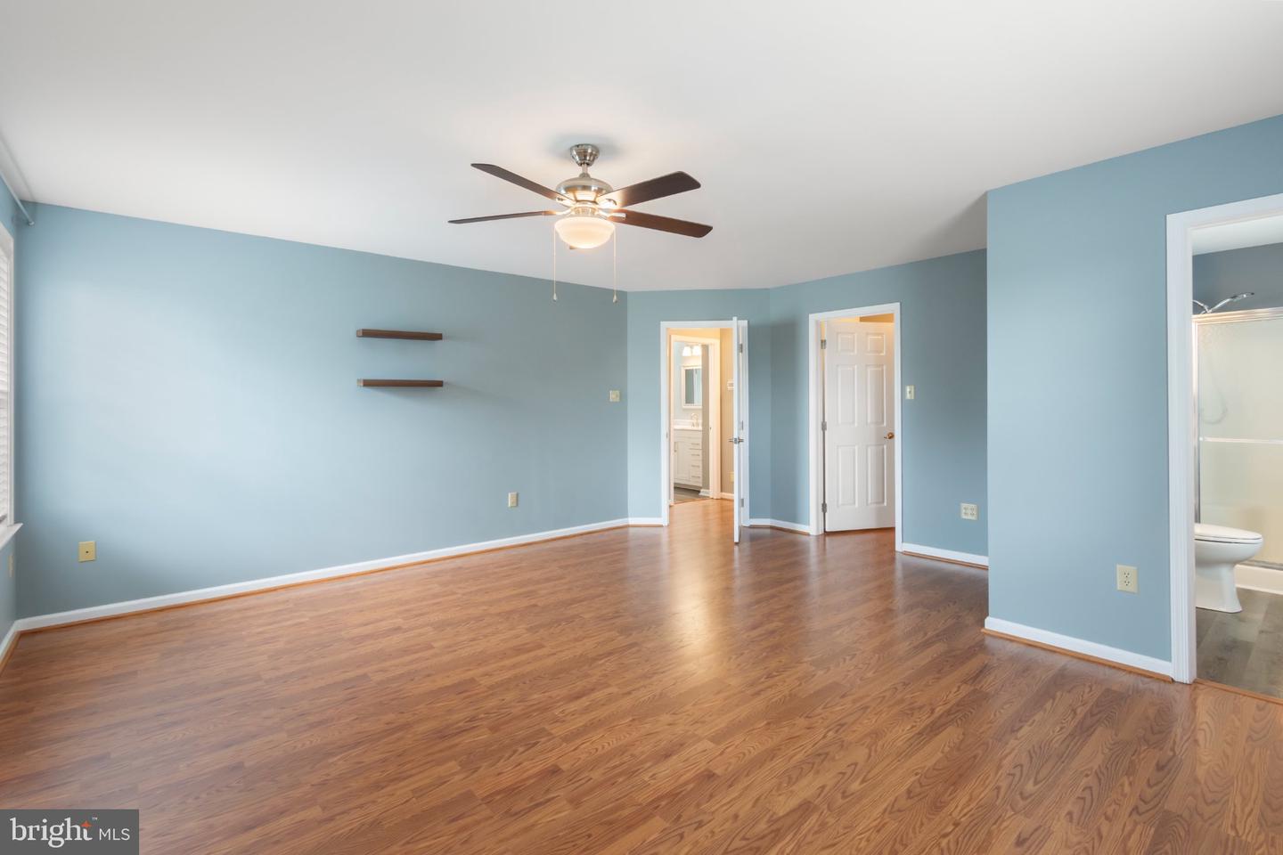 102 Kenan St Property Photo 22