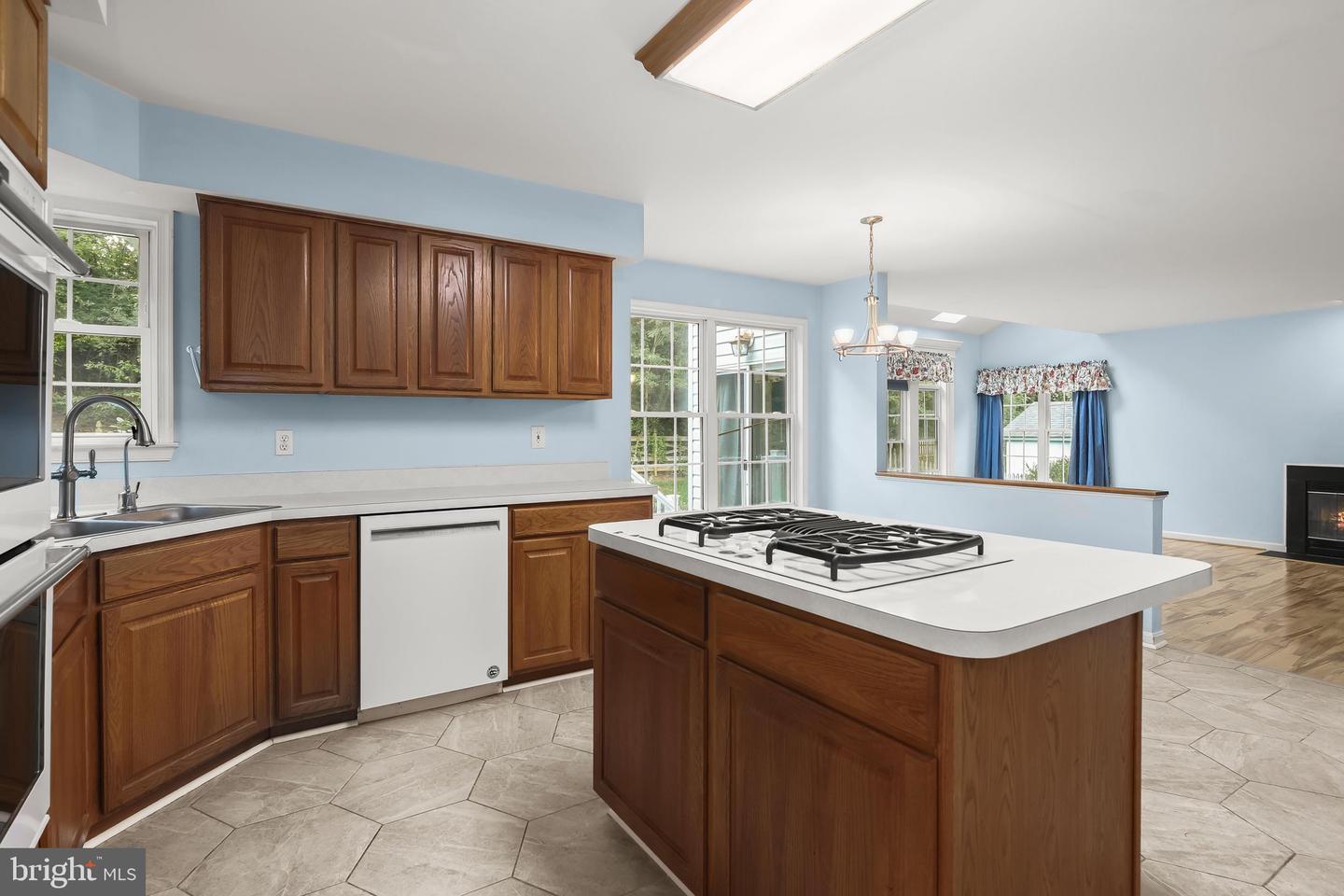 1003 Summer Sweet Ln Property Photo 22
