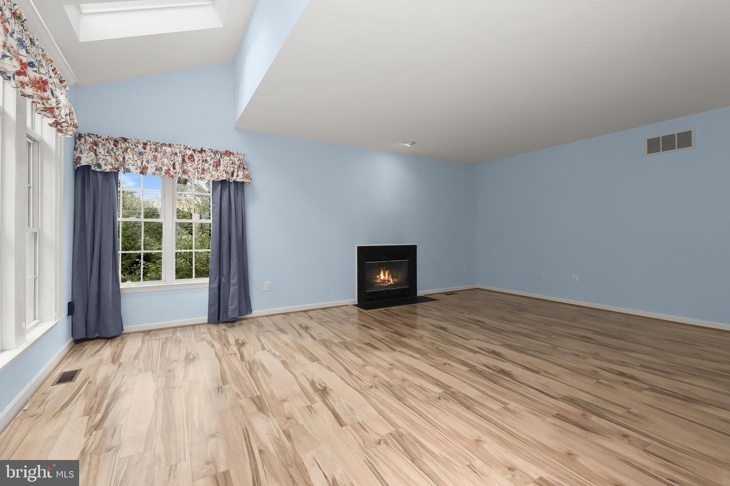1003 Summer Sweet Ln Property Photo 29