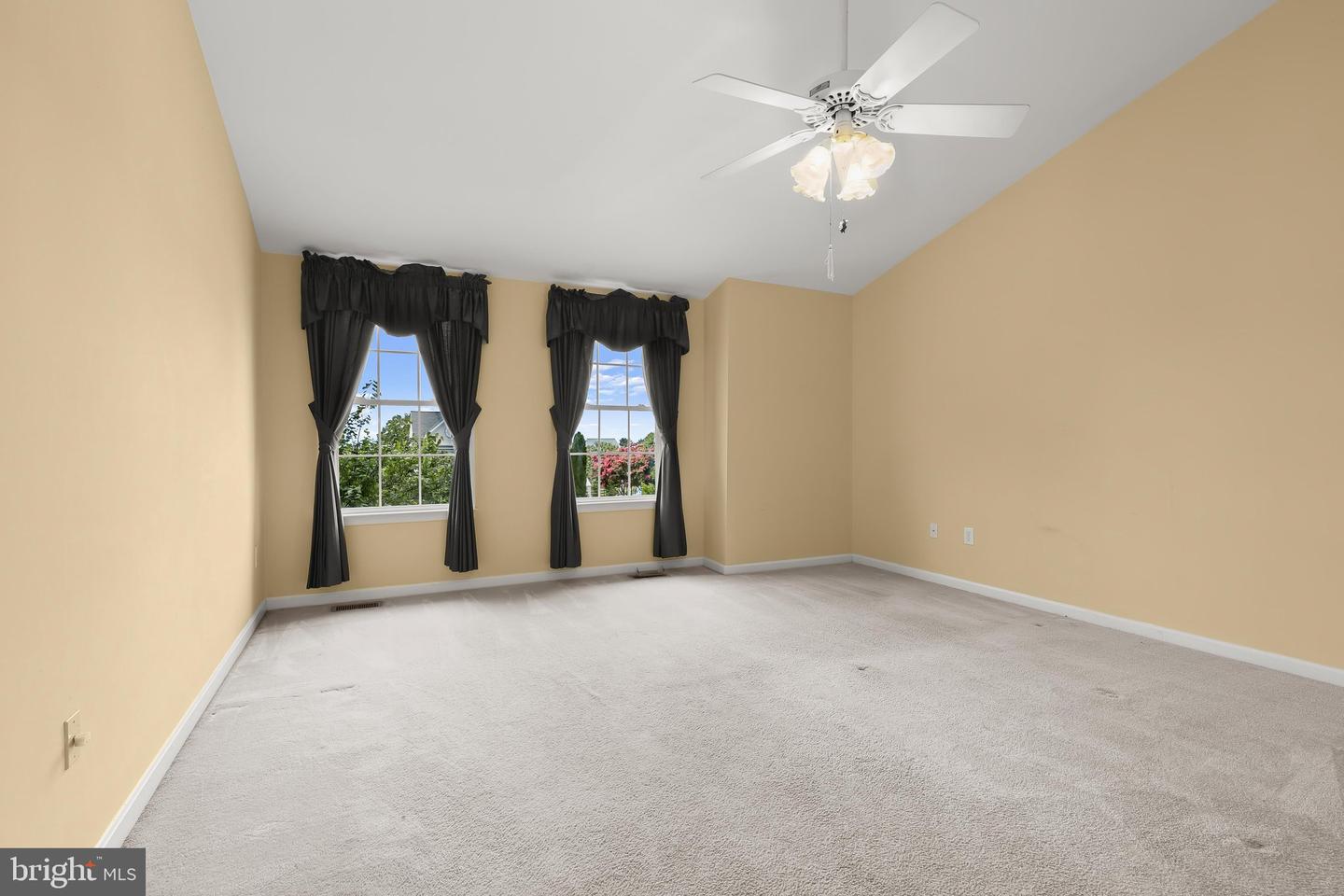 1003 Summer Sweet Ln Property Photo 35