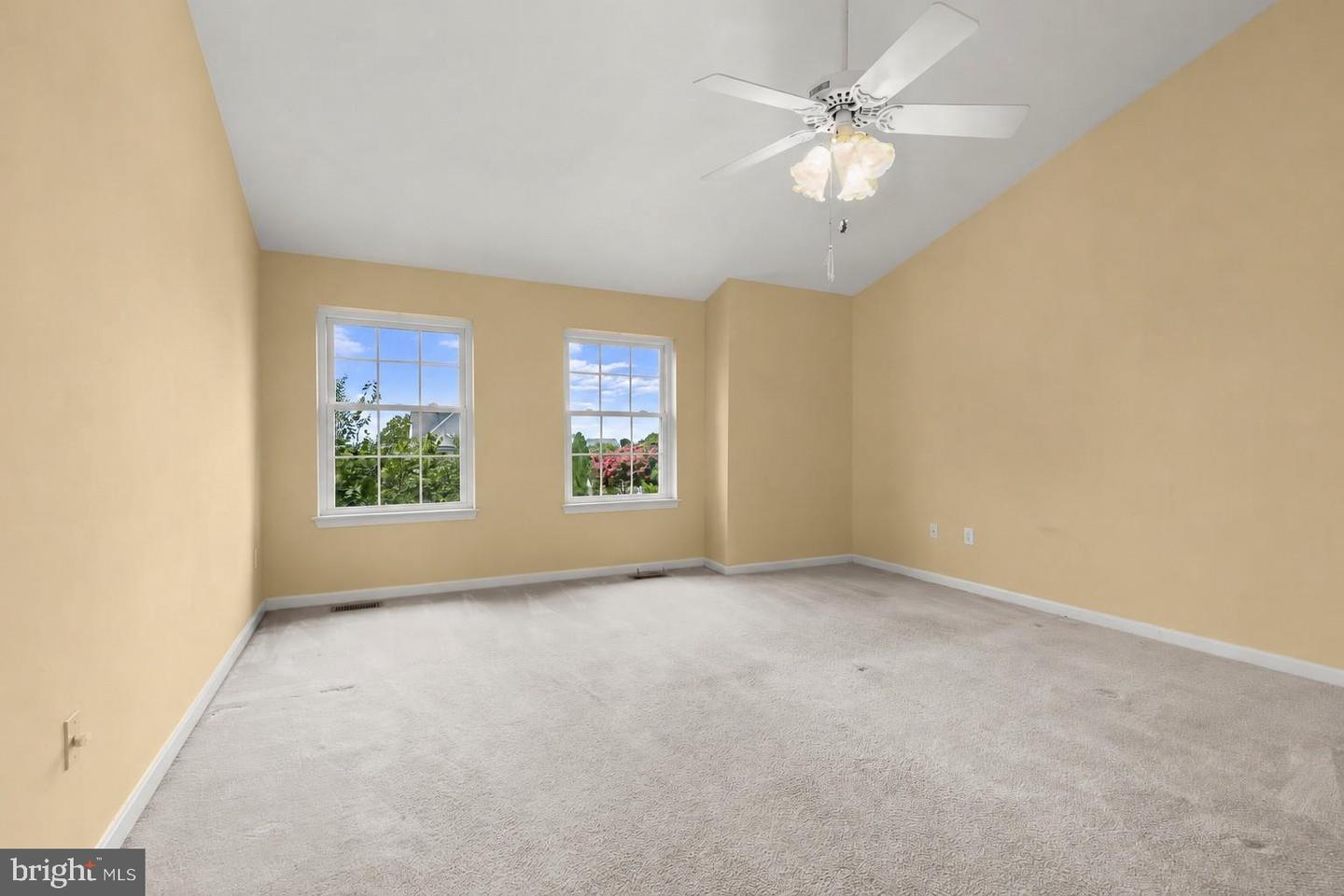 1003 Summer Sweet Ln Property Photo 36