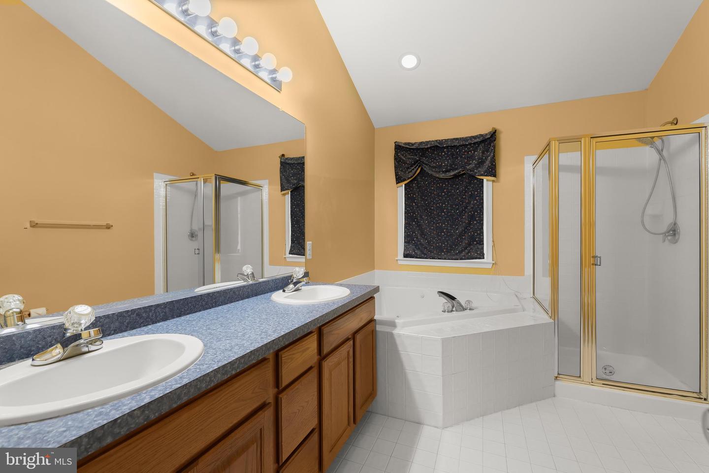 1003 Summer Sweet Ln Property Photo 41