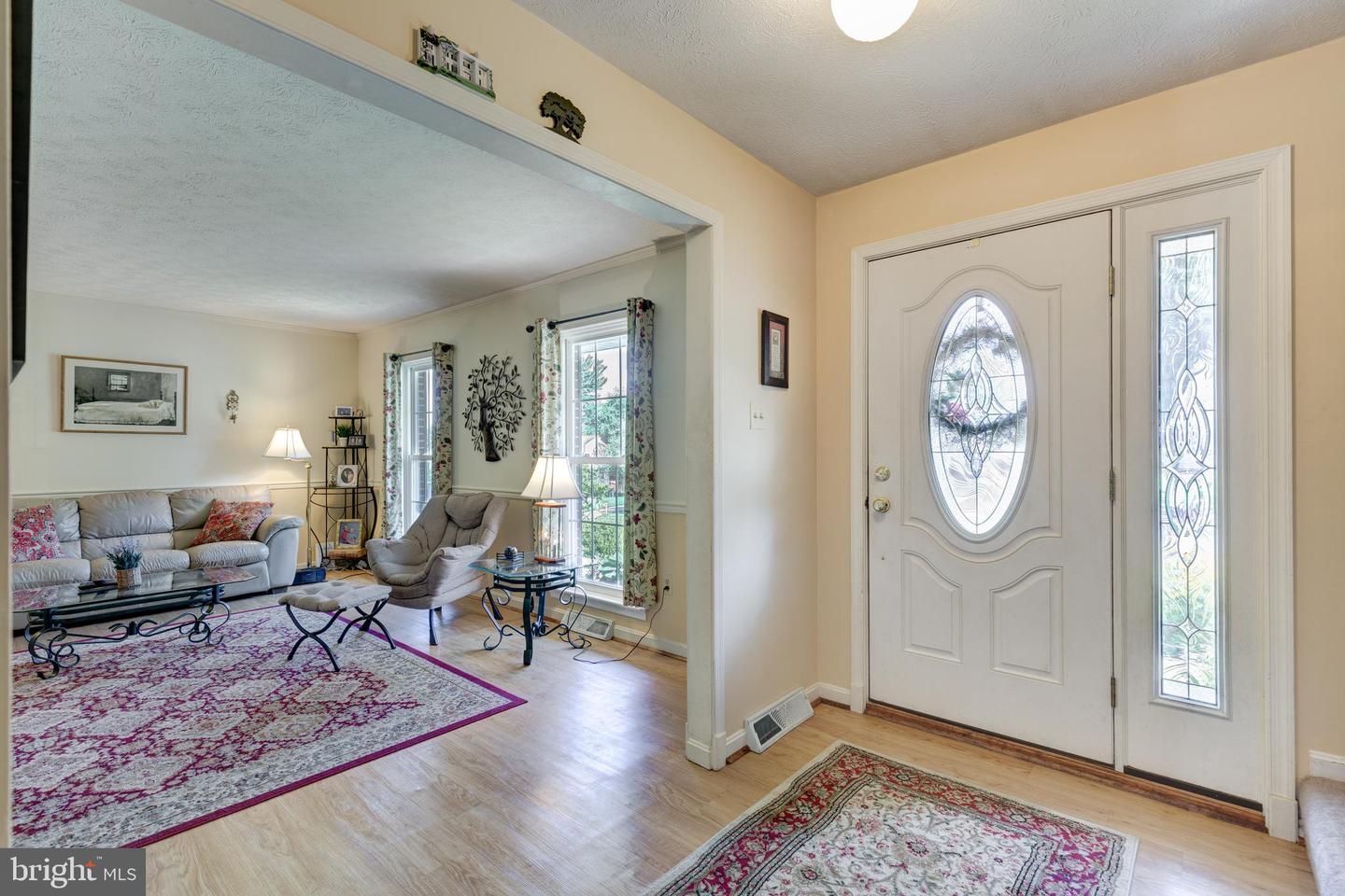 1691 Brimfield Cir Property Photo 2