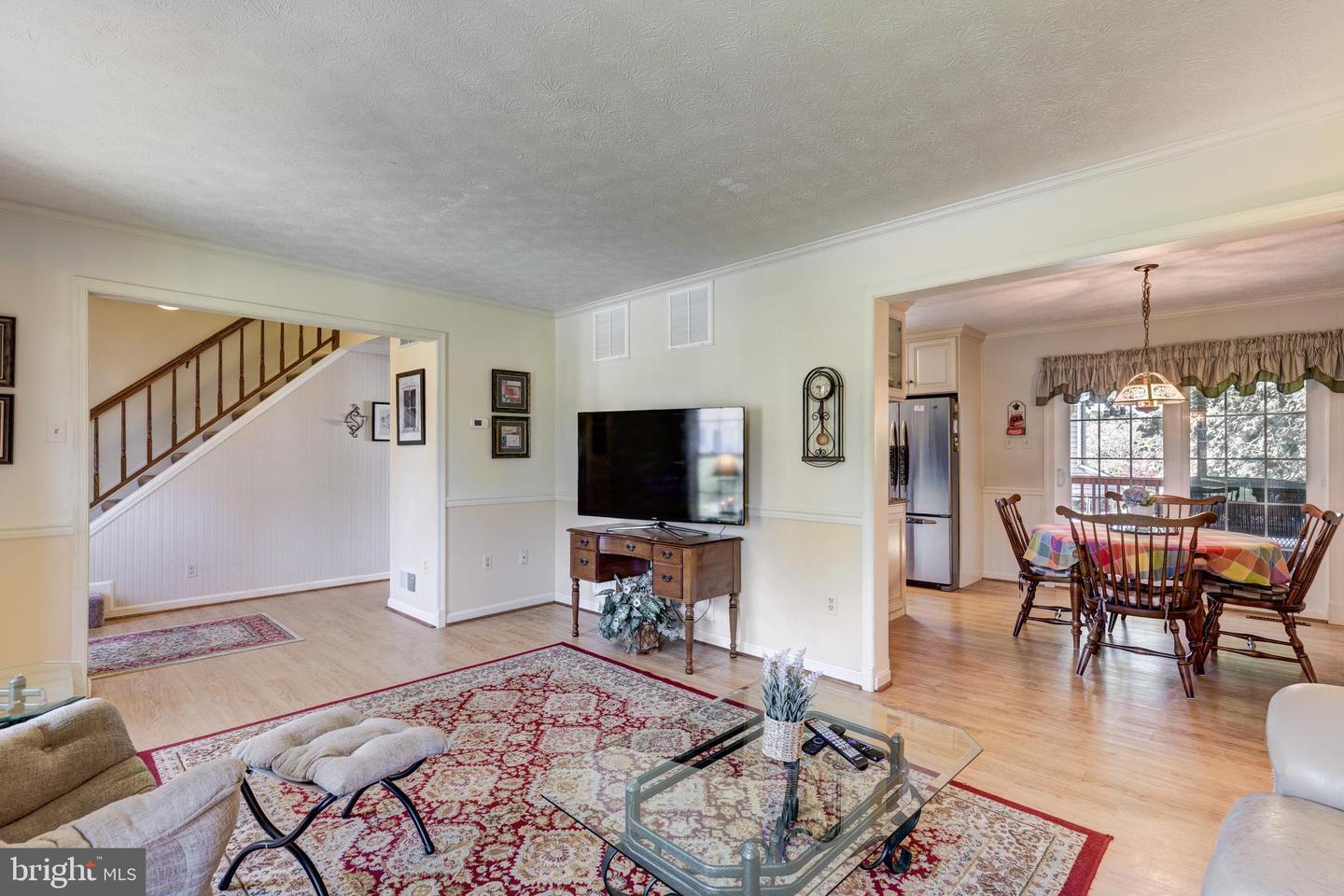 1691 Brimfield Cir Property Photo 4