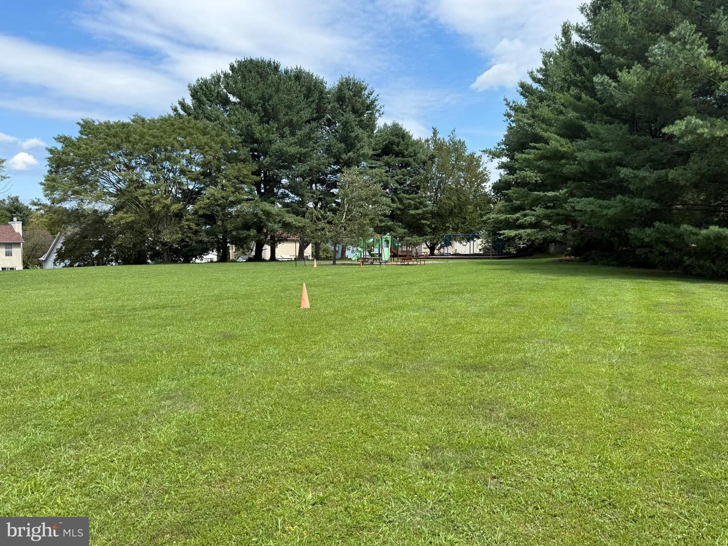 1691 Brimfield Cir Property Photo 29