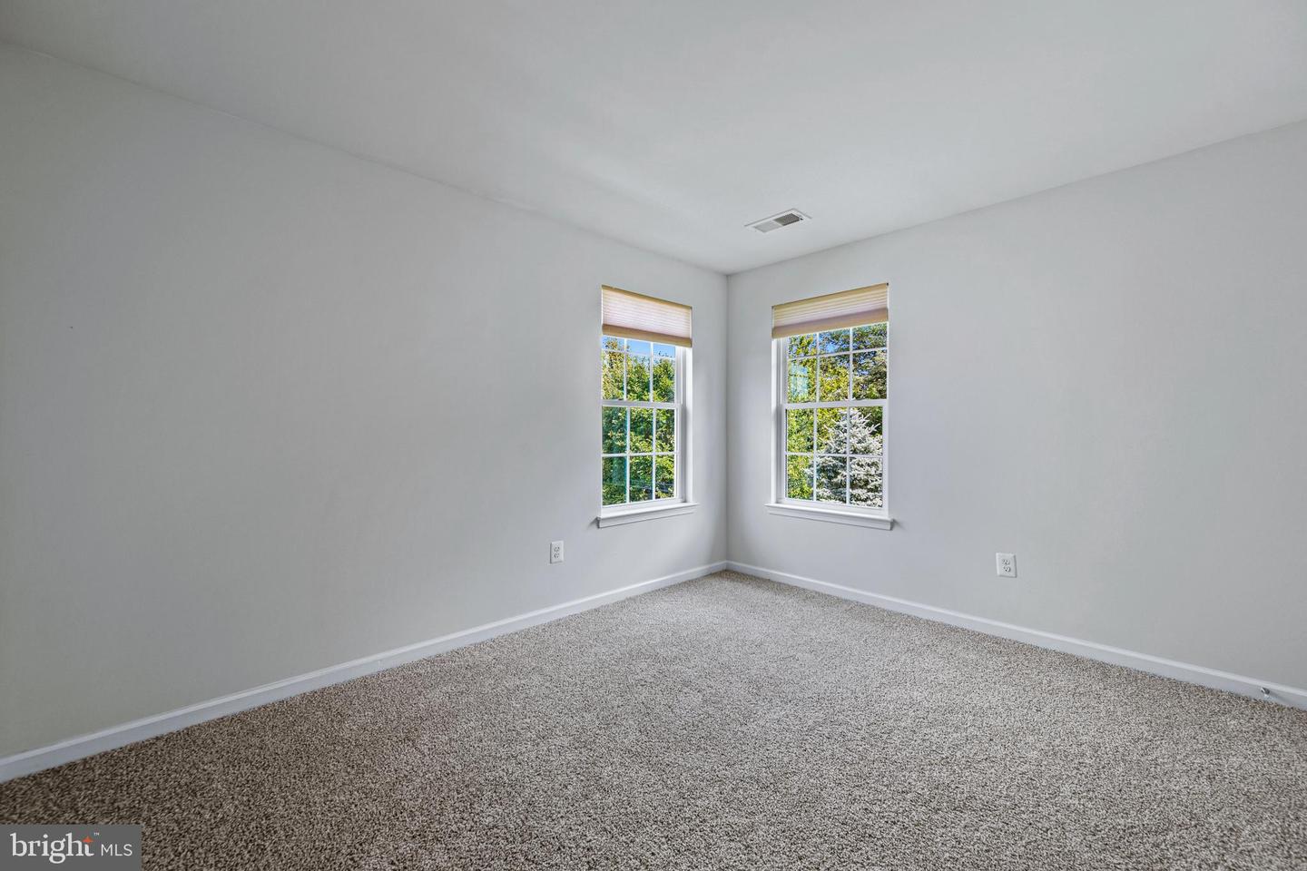 2105 Fieldbrook Ln Property Photo 40