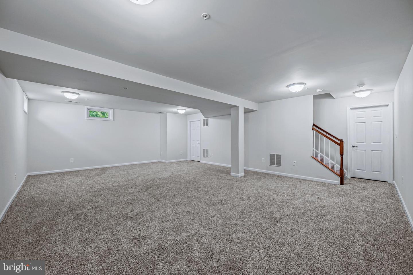 2105 Fieldbrook Ln Property Photo 43