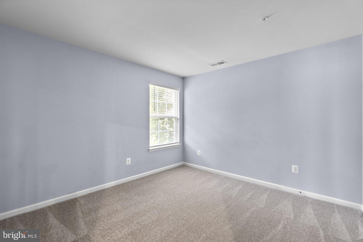 696 Wilford Dr Property Photo 48