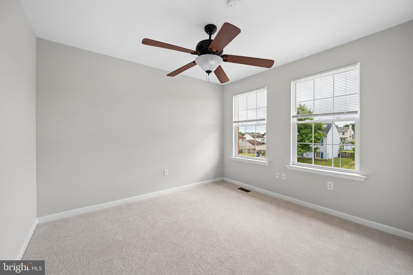 207 Bentley St Property Photo 60