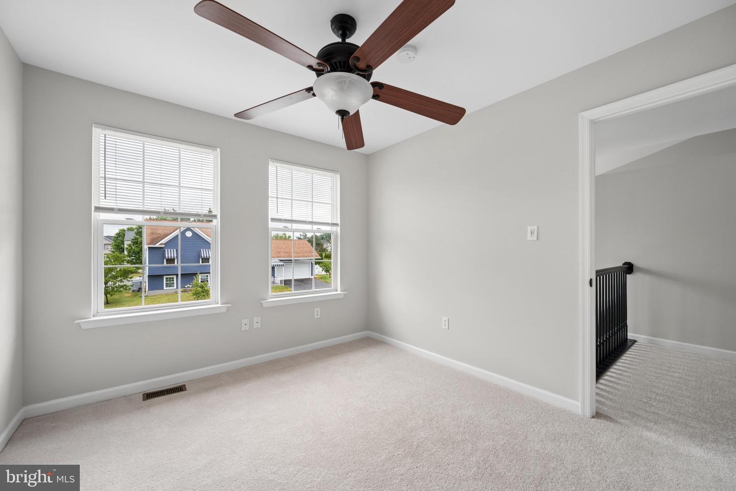207 Bentley St Property Photo 61