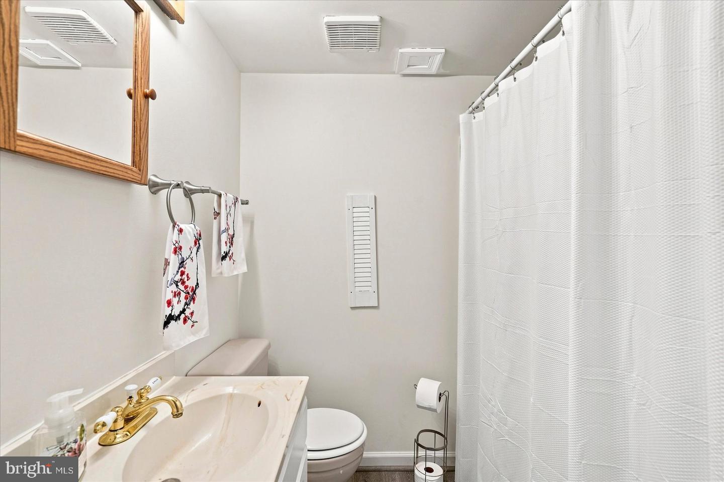 6205 Honeycomb Ct Property Photo 32