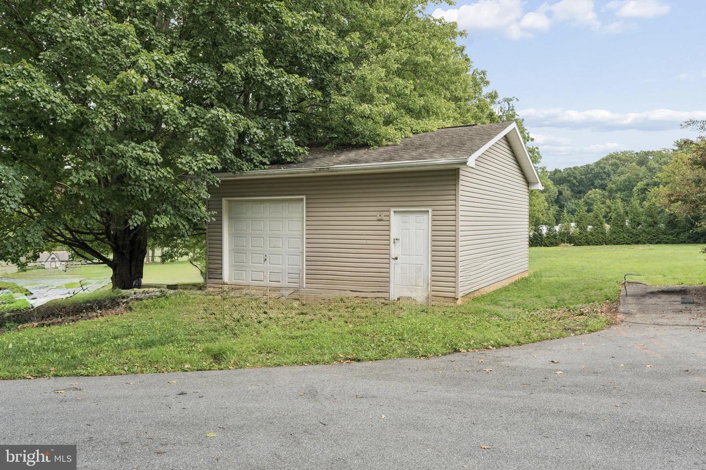 3275 Sykesville Rd Property Photo 9