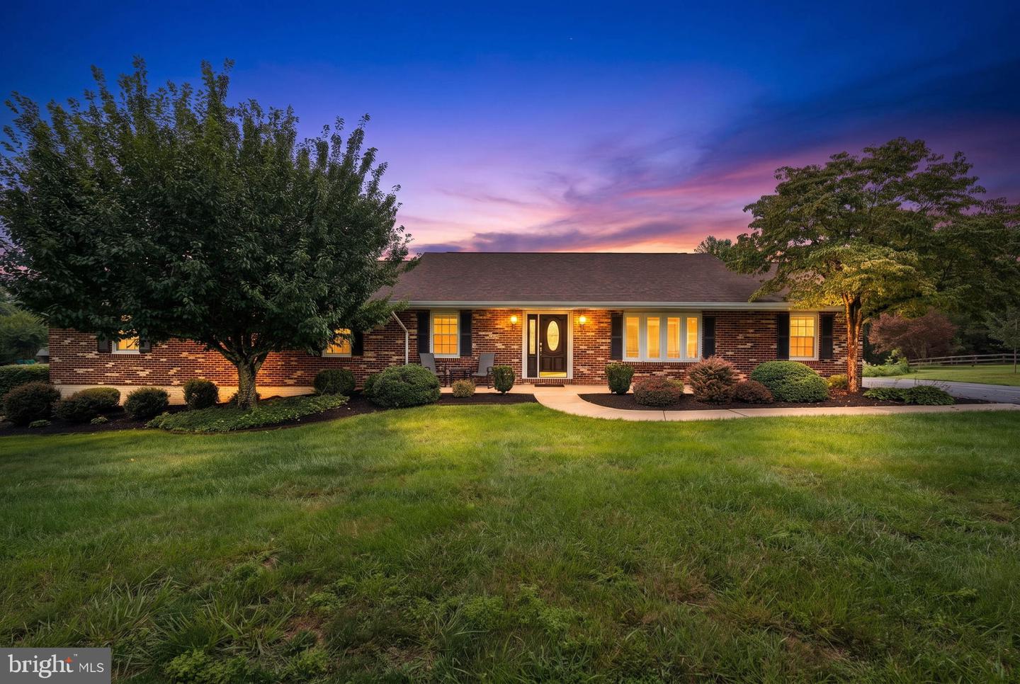 5201 Gate House Ct Property Photo 1