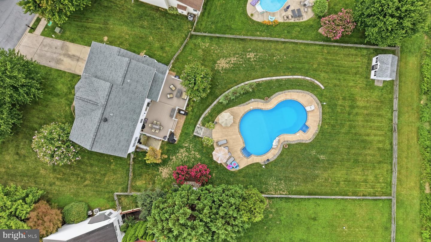 1501 Summer Sweet Ln Property Photo 3