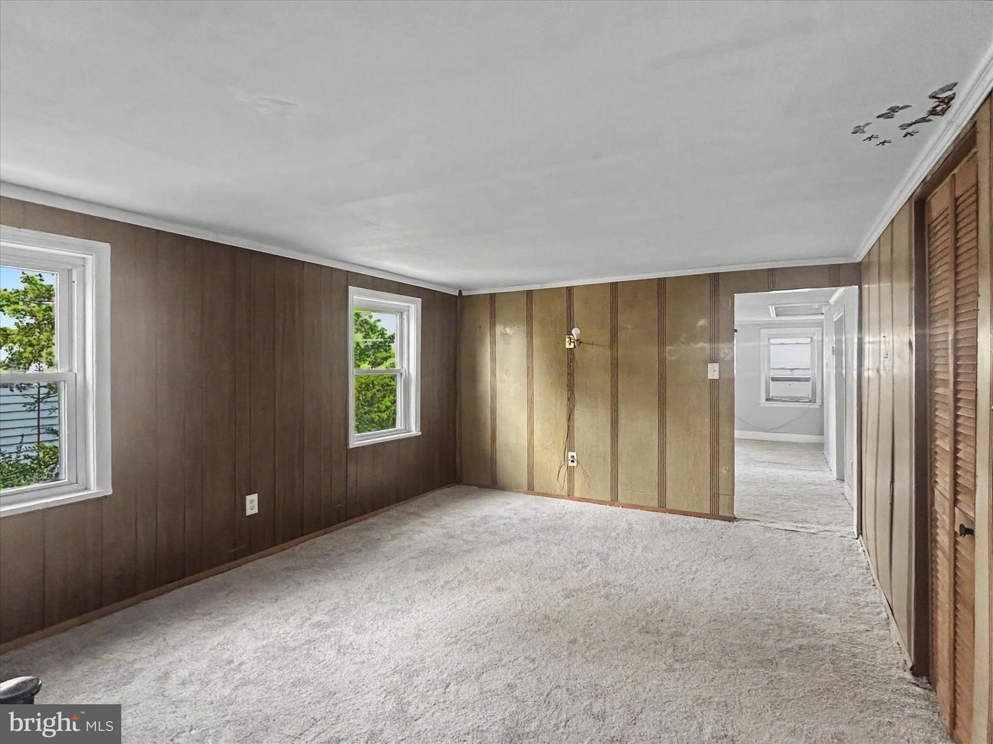 5949 Conover Rd Property Photo 6