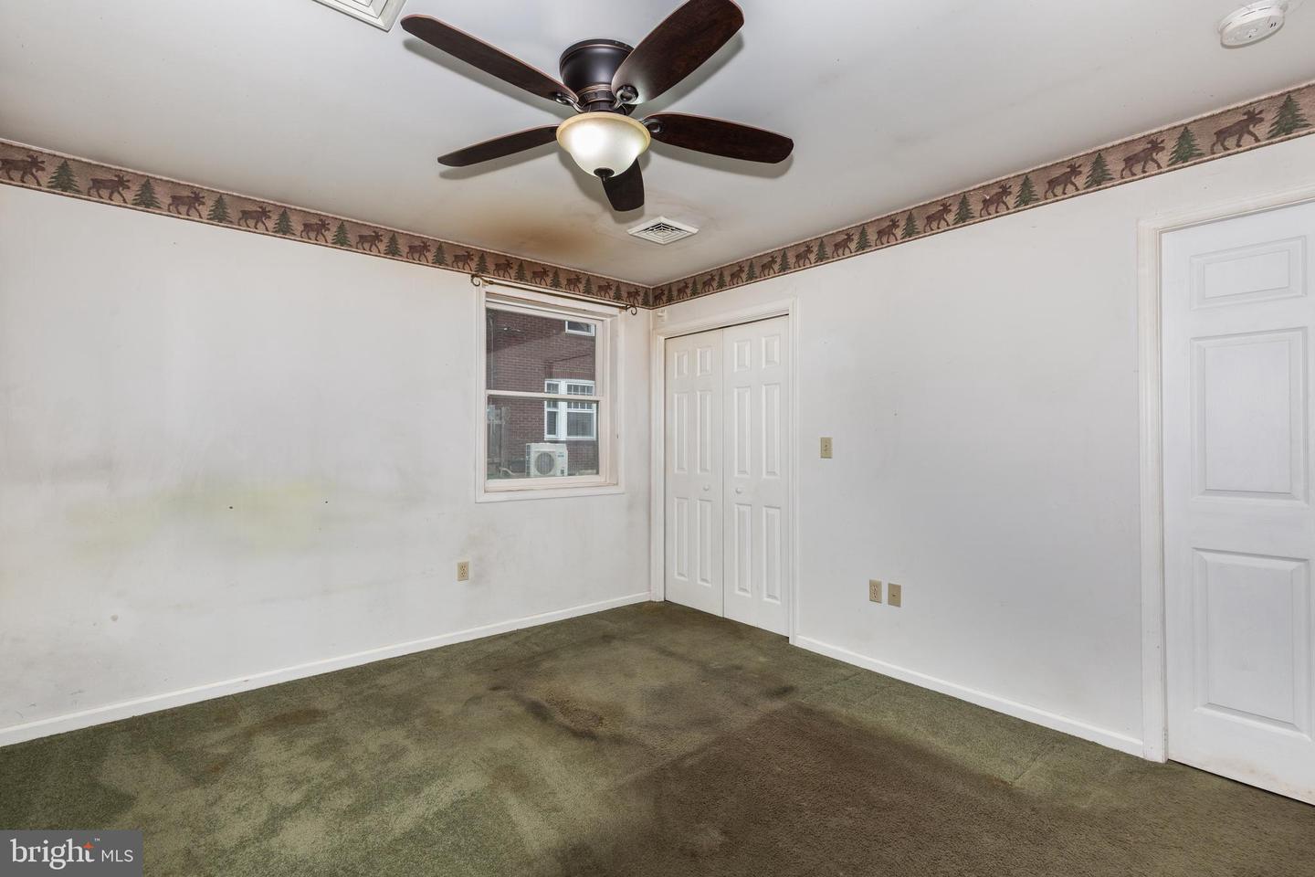 22 Middle St Property Photo 31