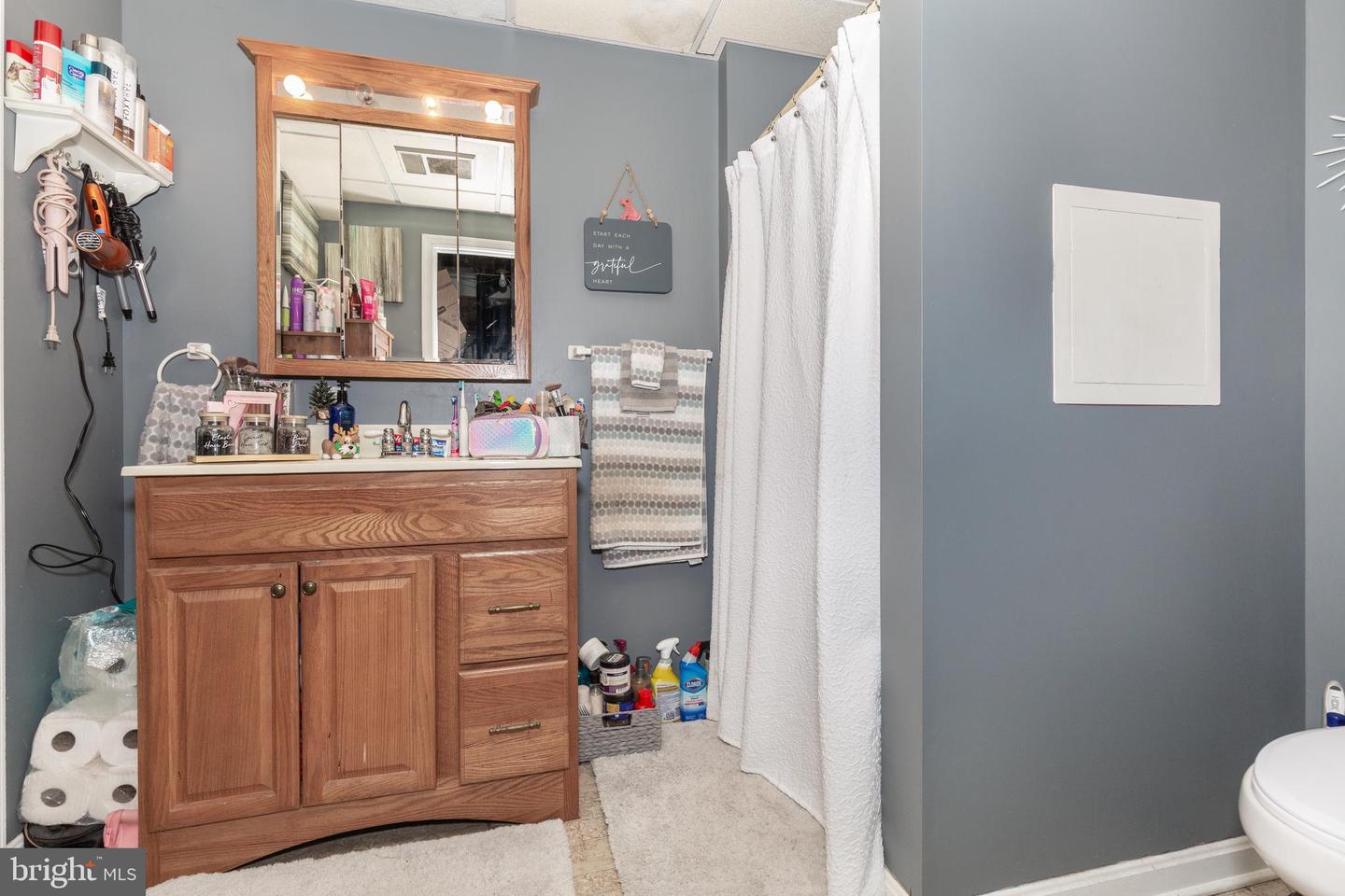 22 Middle St Property Photo 67