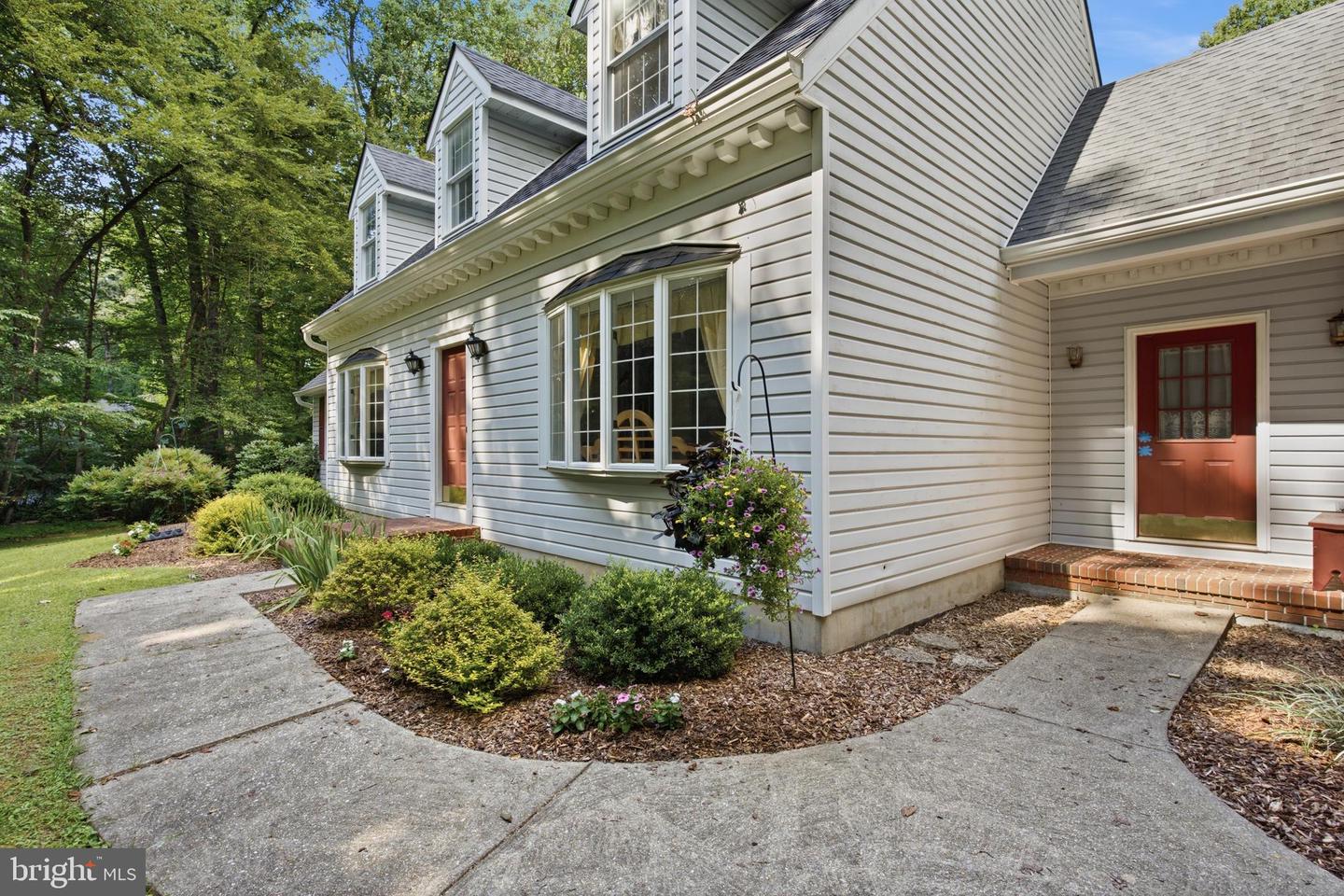 2420 Stratton Dr Property Photo 4