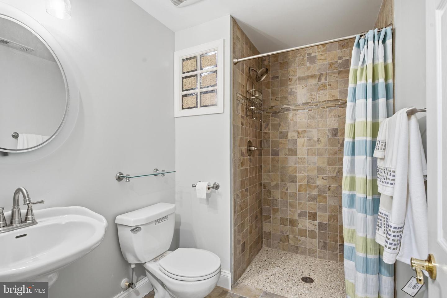 2420 Stratton Dr Property Photo 56