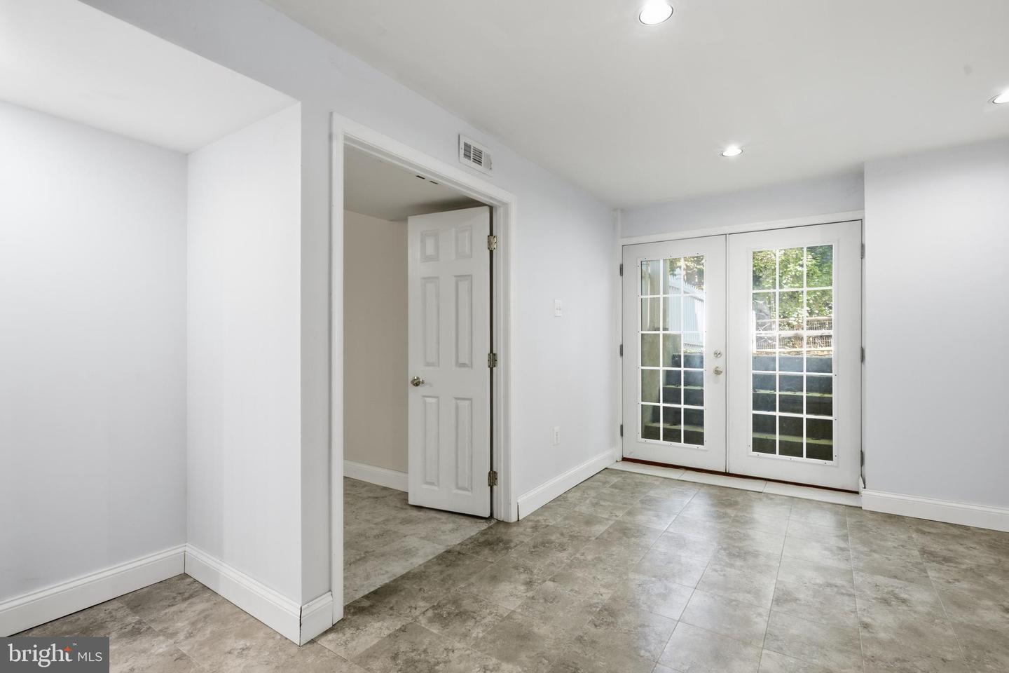 2420 Stratton Dr Property Photo 59