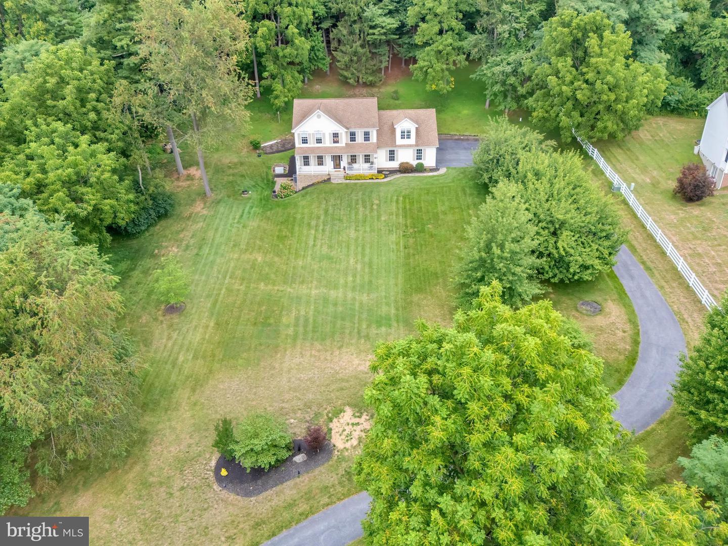 2074 Old Fridinger Mill Rd Property Photo 2