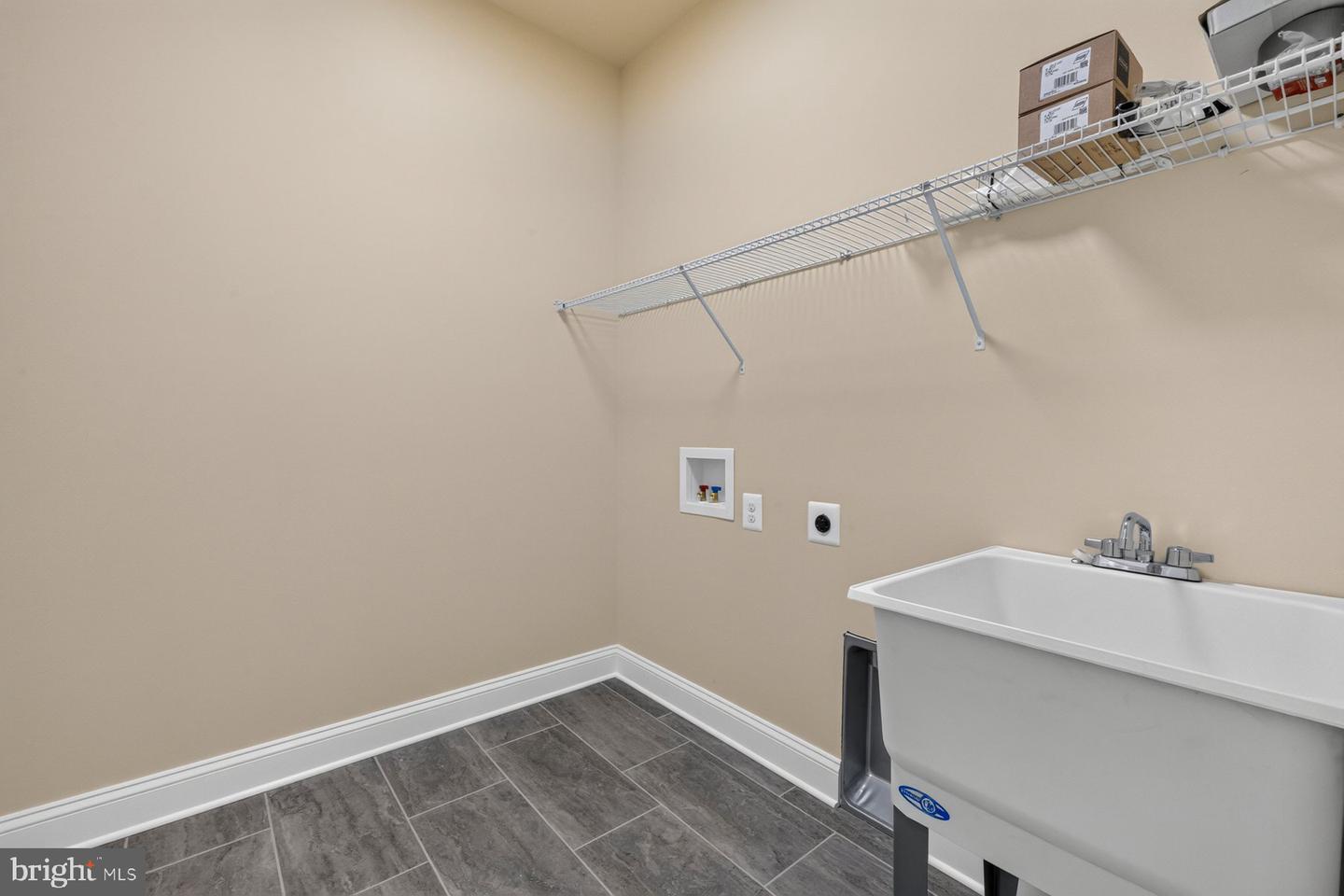 1711 Botanical Ct #10 Property Photo 16