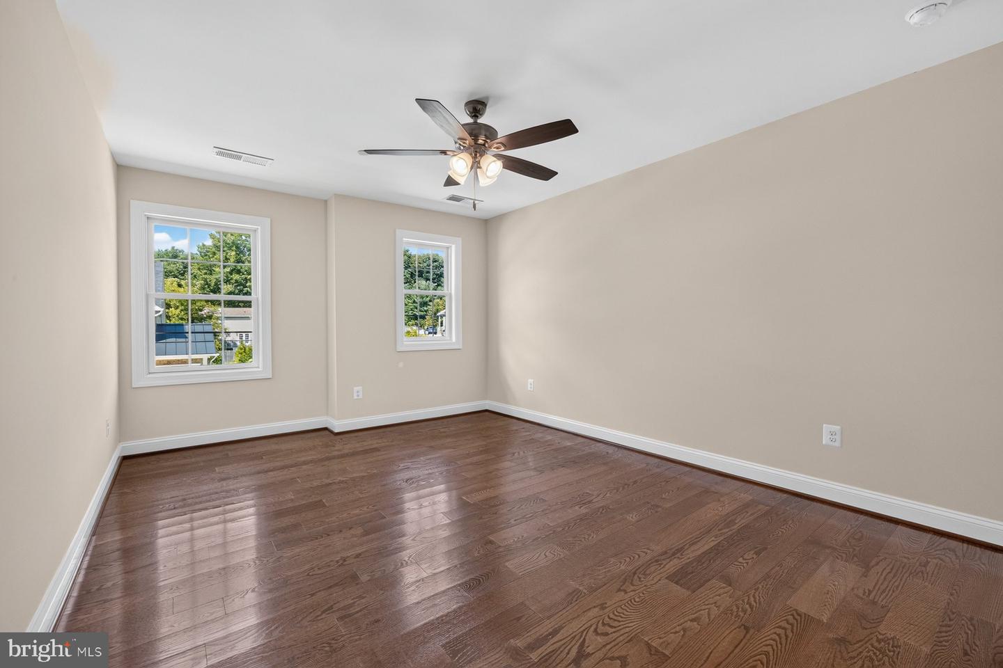 1711 Botanical Ct #10 Property Photo 34