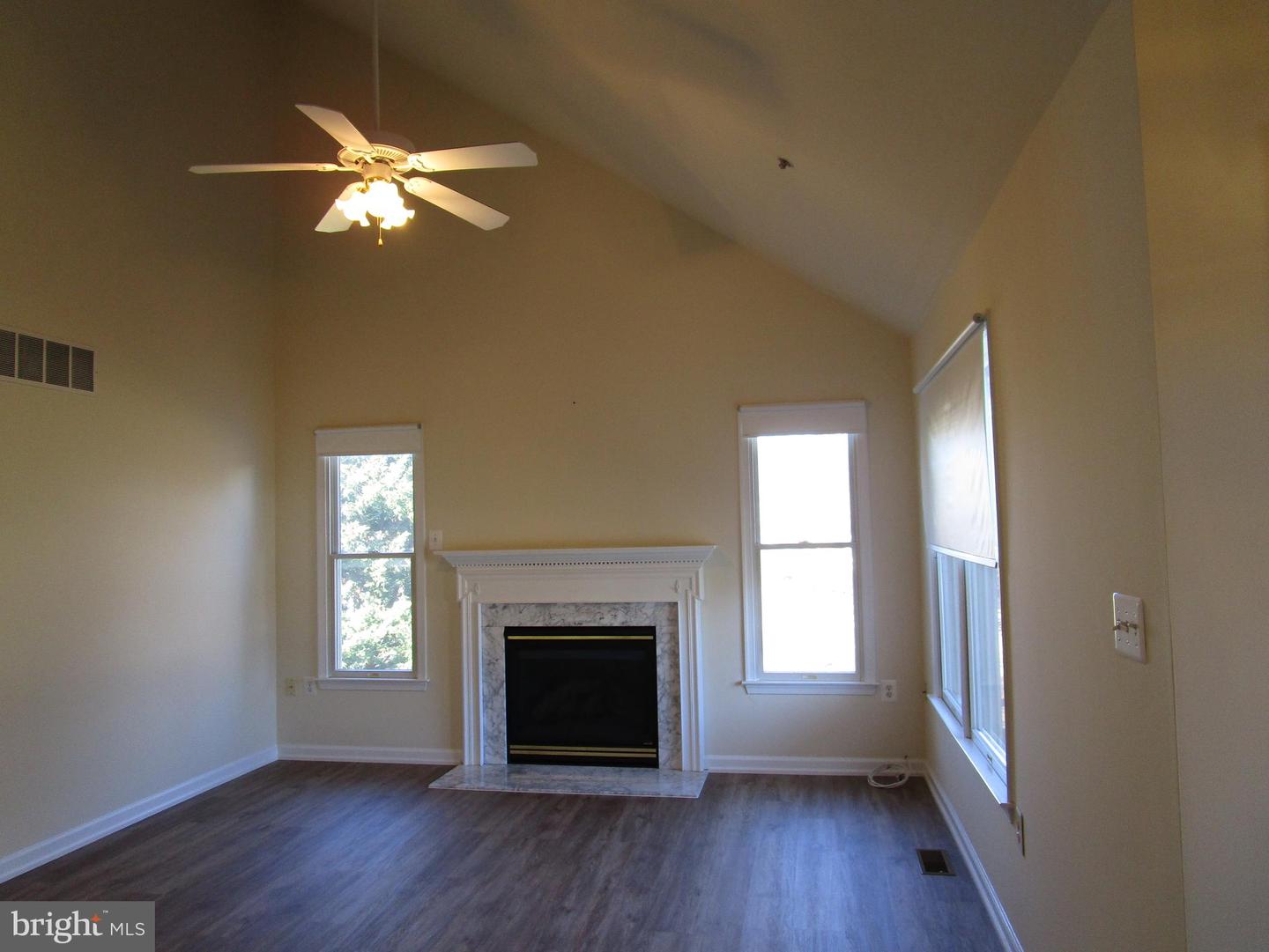 531 Gentry Ct Property Photo 4